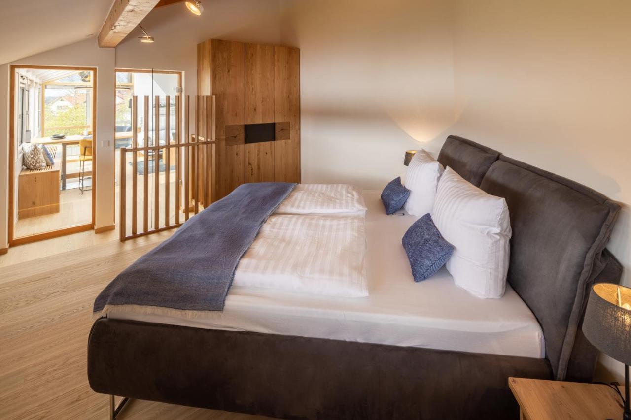 Stille x Weite - Hochwertige Wohnung mit See-Panorama Kronburg Exterior foto