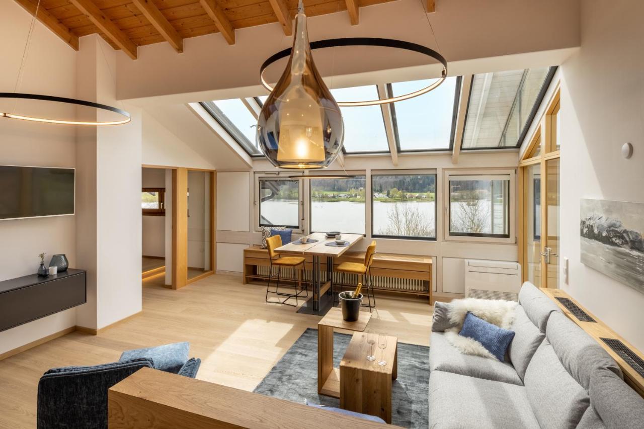 Stille x Weite - Hochwertige Wohnung mit See-Panorama Kronburg Exterior foto