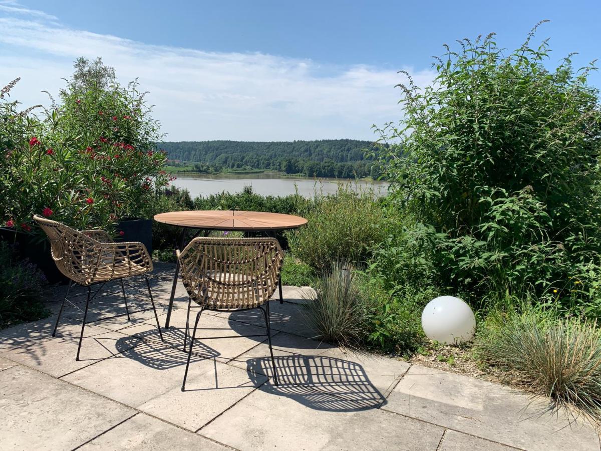 Stille x Weite - Hochwertige Wohnung mit See-Panorama Kronburg Exterior foto